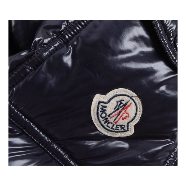 Moncler Maya Hooded Puffer Jacket | Premium Down | Iconic Style