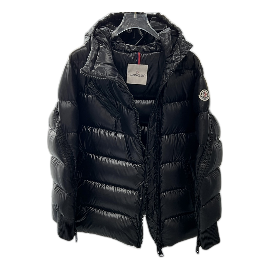 Moncler Liriope Asymmetric-Zip Hooded Puffer Jacket | Premium Down