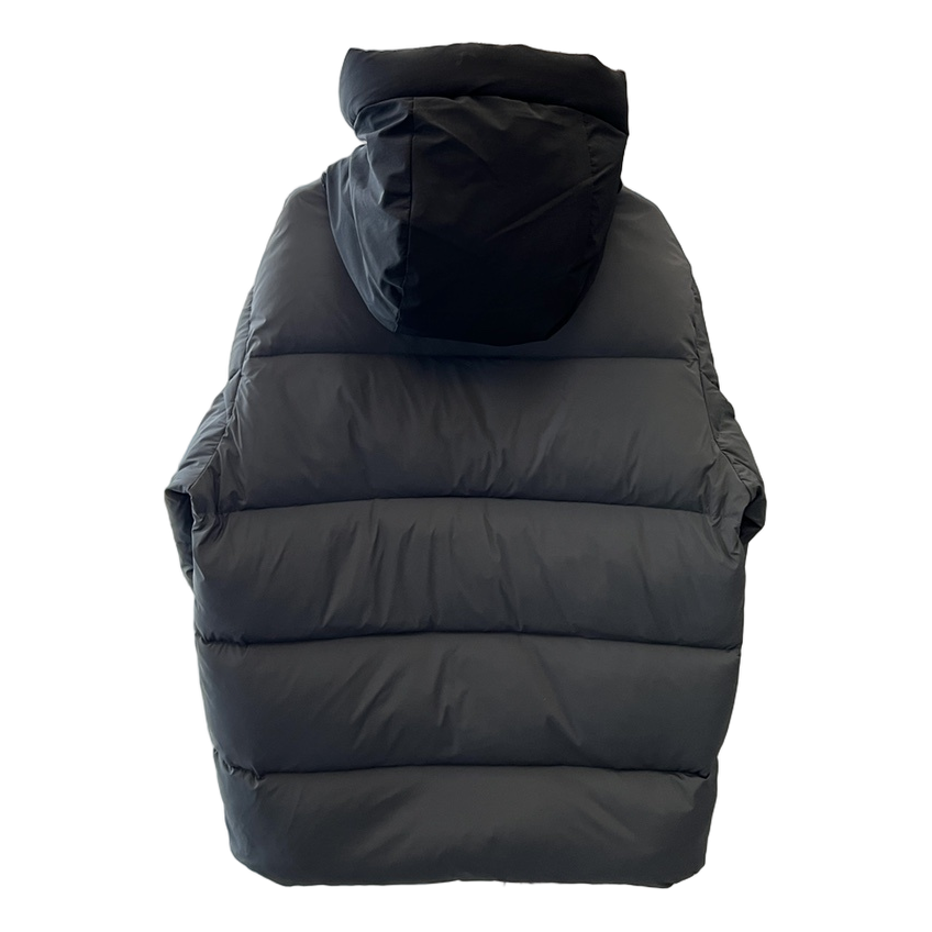 Moncler Contrast-Hood Color-Block Puffer Jacket | Premium Down | Graphic Design