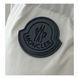 Moncler Contrast-Hood Color-Block Puffer Jacket | Premium Down | Graphic Design