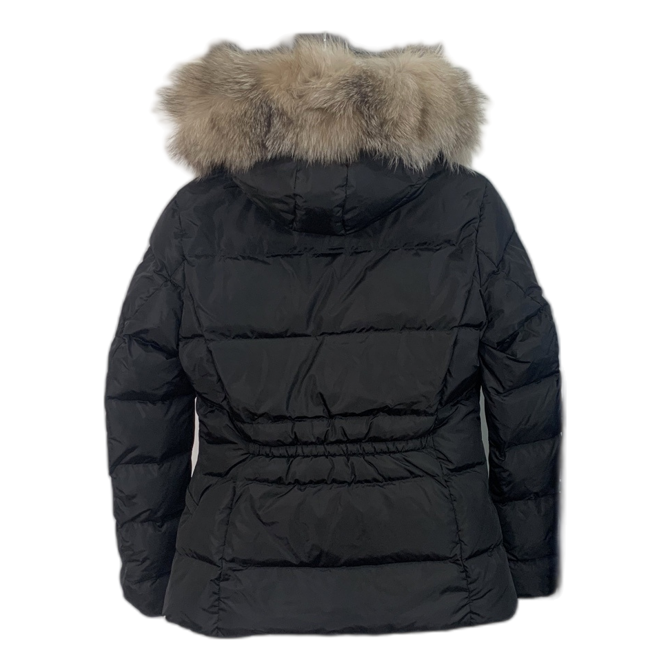 Moncler Cinched-Waist Fur-Trim Hooded Puffer Jacket | Black | Sculpted Silhouette
