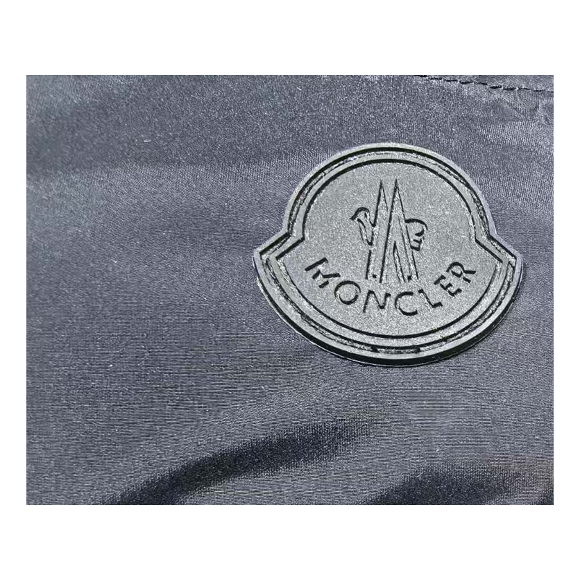 Moncler Madeira Hooded Puffer Jacket | Premium Down | Structured Hood