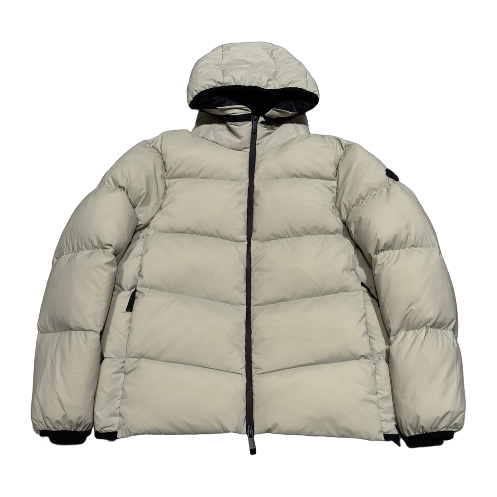 Moncler Forez Hooded Short Down Jacket | Premium Down | Cropped Silhouette