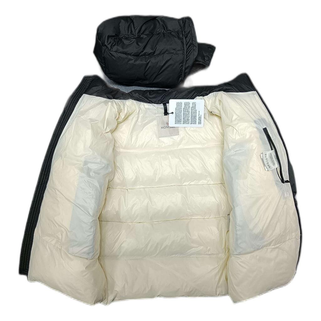 Moncler Contrast-Lined Logo-Hood Puffer Jacket | Black | Signature Hood