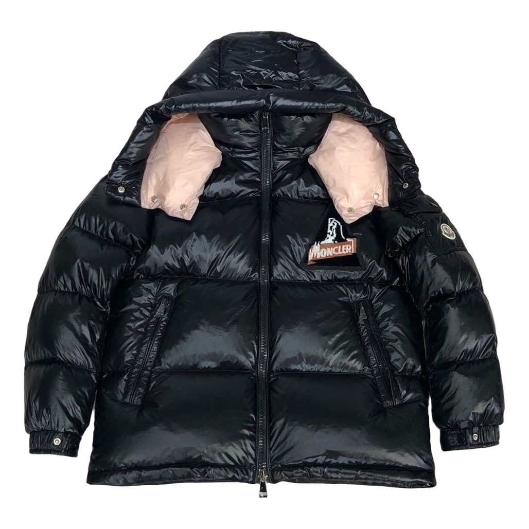 Moncler Mountain-Badge Glossy Short Puffer Jacket | Black | Premium Down
